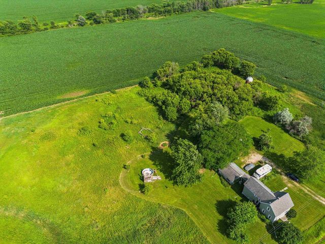 N5848 HWY 57, Hilbert, WI 54129