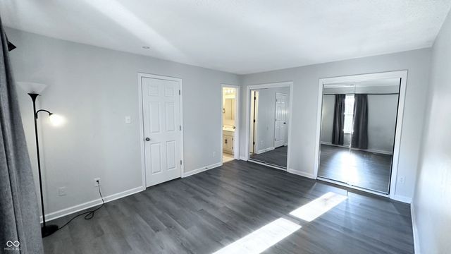 5938 Deerwood Court, Indianapolis, IN 46254