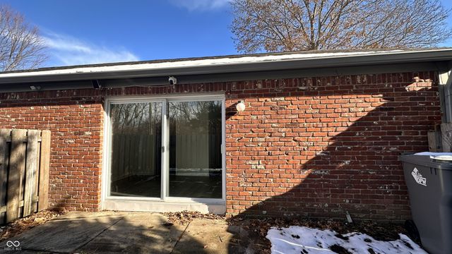 5938 Deerwood Court, Indianapolis, IN 46254