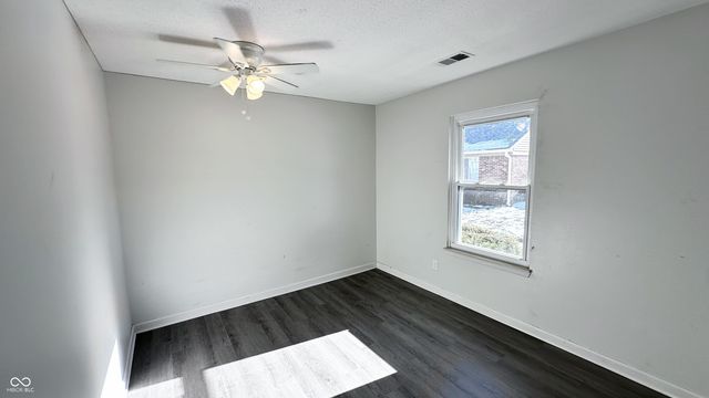 5938 Deerwood Court, Indianapolis, IN 46254