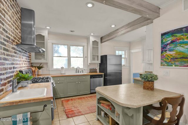 219 N 18th Street, Wilmington, NC 28405