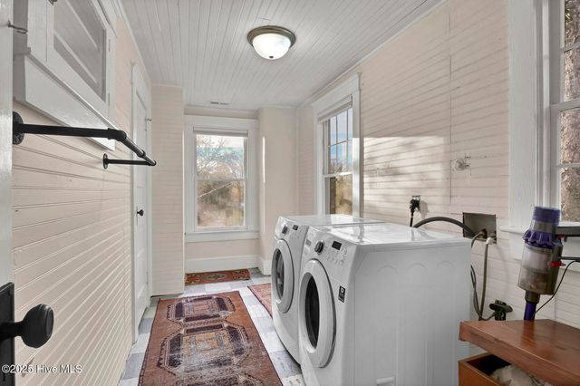 219 N 18th Street, Wilmington, NC 28405