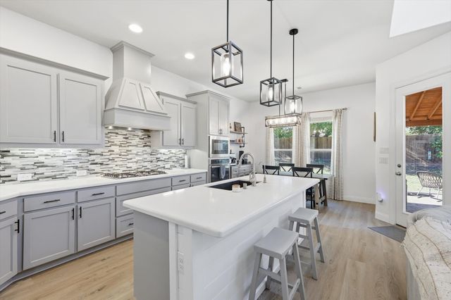 3201 Maplewood Drive, Mckinney, TX 75071