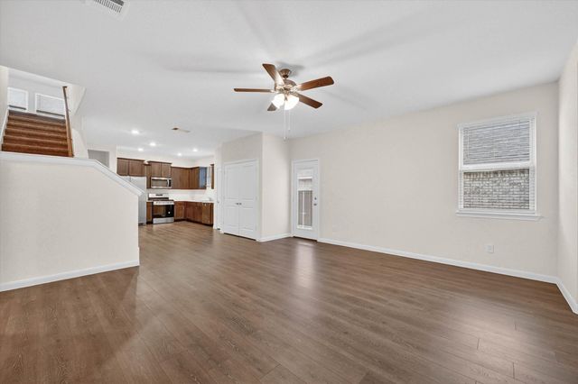 3955 Oak Creek Circle, Denison, TX 75020