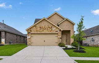 3955 Oak Creek Circle, Denison, TX 75020