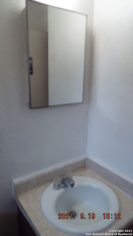 2603 Lombrano St, San Antonio, TX 78228