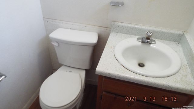 2603 Lombrano St, San Antonio, TX 78228