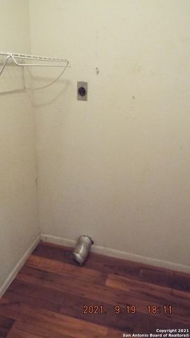 2603 Lombrano St, San Antonio, TX 78228