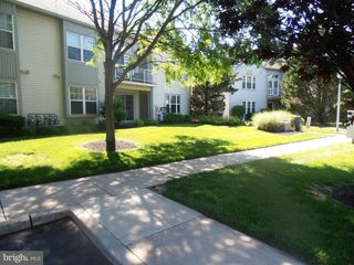 2907-A TARNBROOK DR, Mount Laurel, NJ 08054