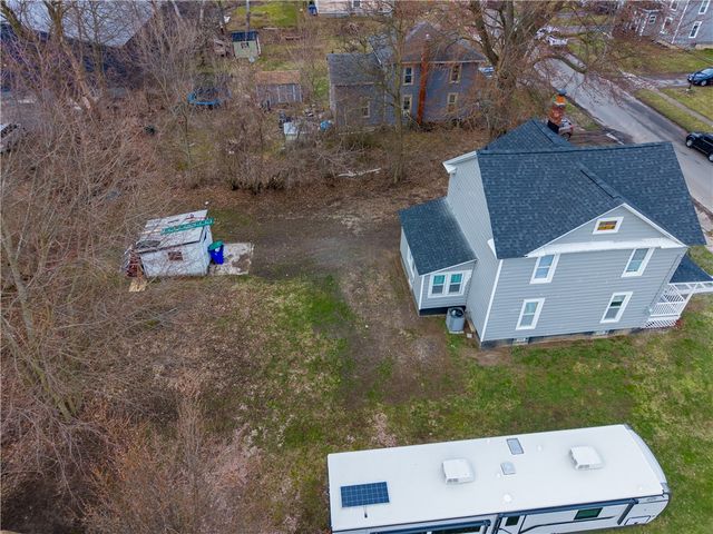 584 East Avenue, Shelby, NY 14103