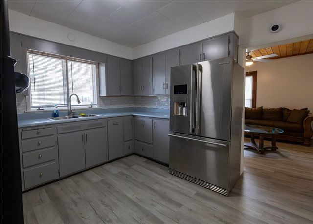 584 East Avenue, Shelby, NY 14103