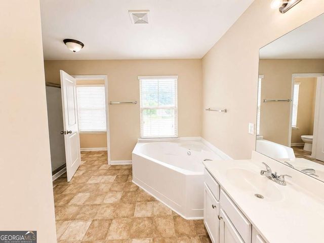 2160 Stonebrook Drive, Austell, GA 30106