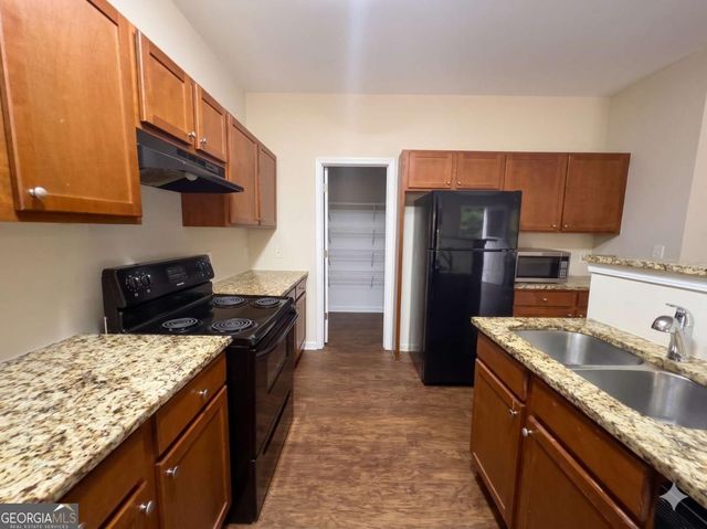 2160 Stonebrook Drive, Austell, GA 30106