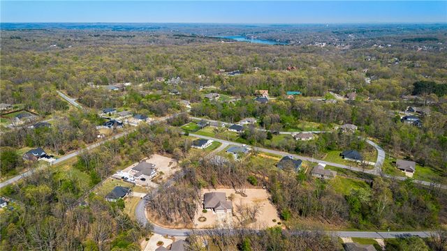 7 Saint Andrews Circle, Bella Vista, AR 72715