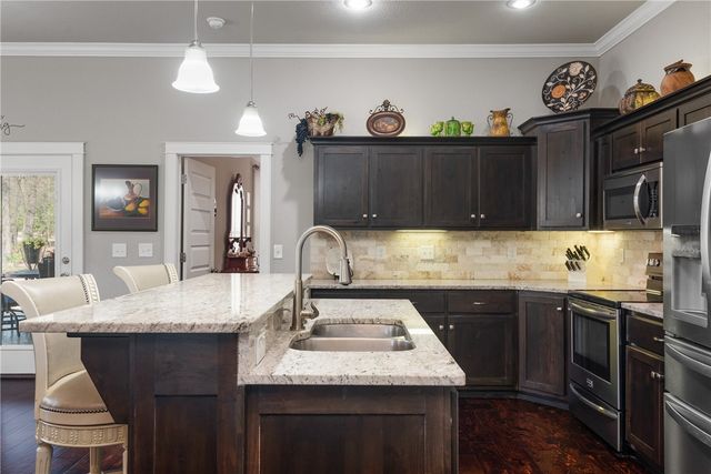 7 Saint Andrews Circle, Bella Vista, AR 72715