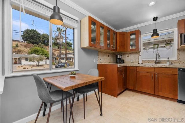 5885 Nagel, La Mesa, CA 91942