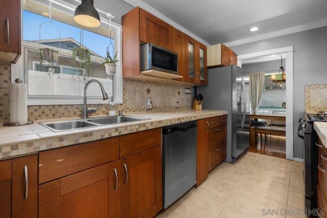 5885 Nagel, La Mesa, CA 91942