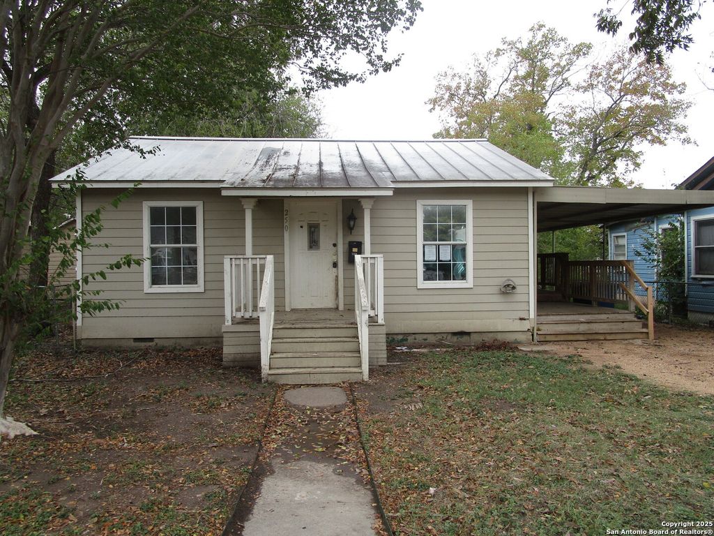 250 Koehler, San Antonio, TX 78223