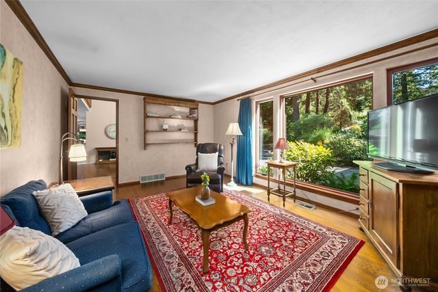 30017 24th Avenue SW, Federal Way, WA 98023