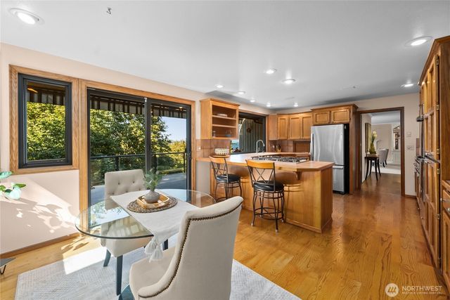 30017 24th Avenue SW, Federal Way, WA 98023