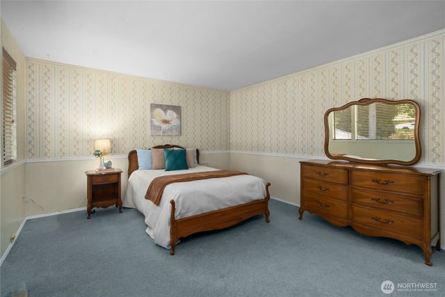 30017 24th Avenue SW, Federal Way, WA 98023