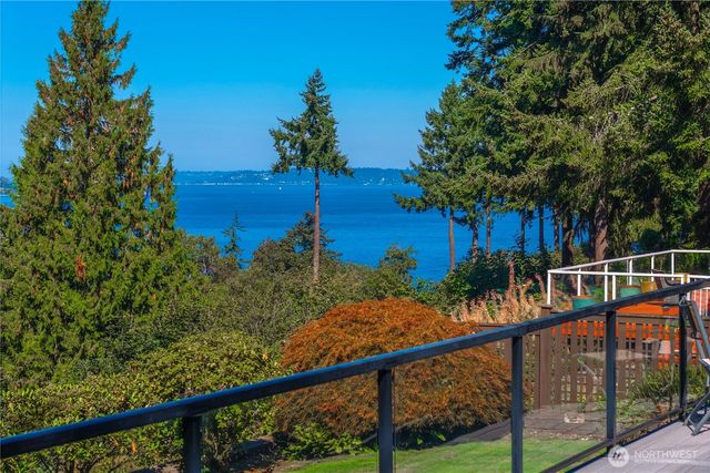 30017 24th Avenue SW, Federal Way, WA 98023