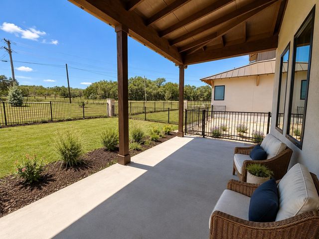 711 N Paleface Ranch RD 4, Spicewood, TX 78669