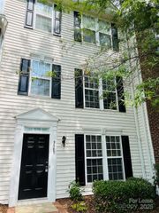 9507 Lina Ardrey Lane, Charlotte, NC 28277