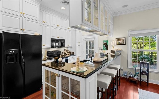 1108 Dover Road H, Greensboro, NC 27408
