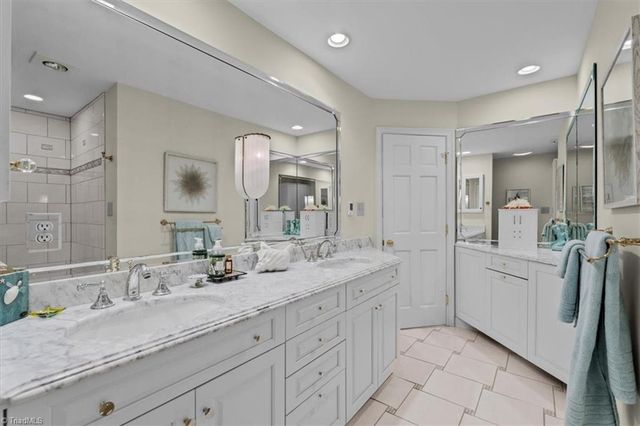 1108 Dover Road H, Greensboro, NC 27408