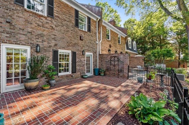 1108 Dover Road H, Greensboro, NC 27408