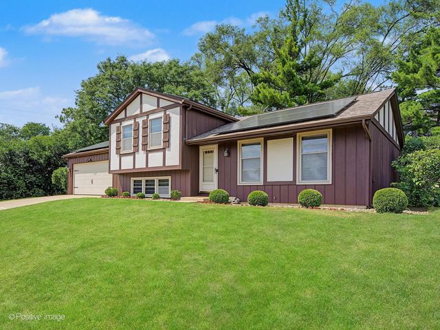 800 Marston Avenue NE, Glen Ellyn, IL 60137