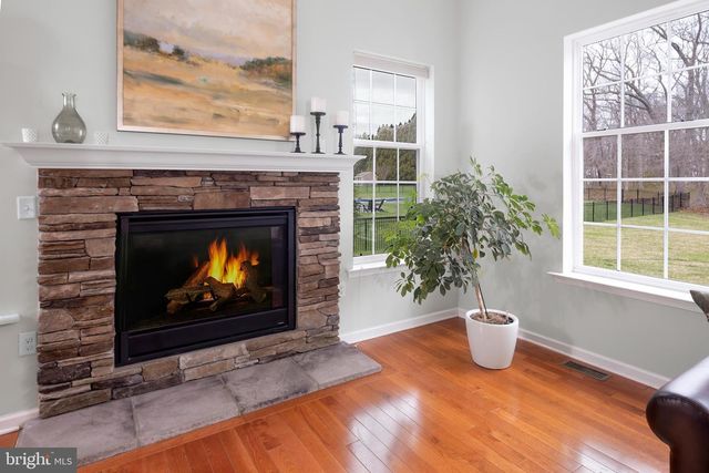7 WINDFLOWER CT, Robbinsville, NJ 08691