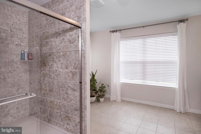 7 WINDFLOWER CT, Robbinsville, NJ 08691
