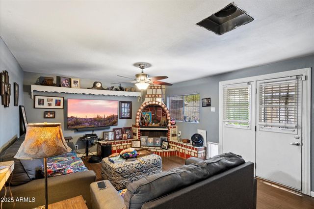 1225 N 33RD Street, Phoenix, AZ 85008
