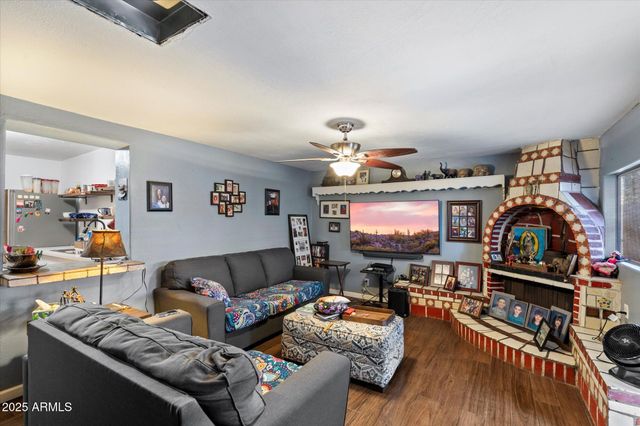 1225 N 33RD Street, Phoenix, AZ 85008