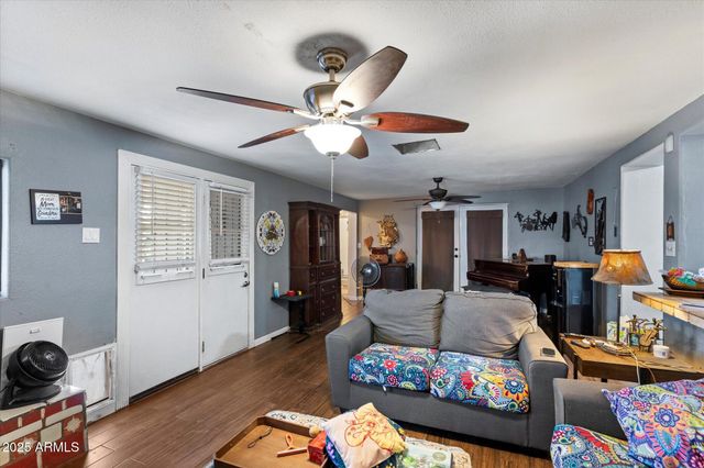 1225 N 33RD Street, Phoenix, AZ 85008