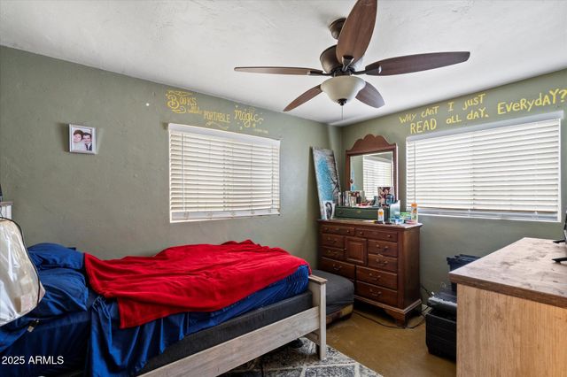 1225 N 33RD Street, Phoenix, AZ 85008