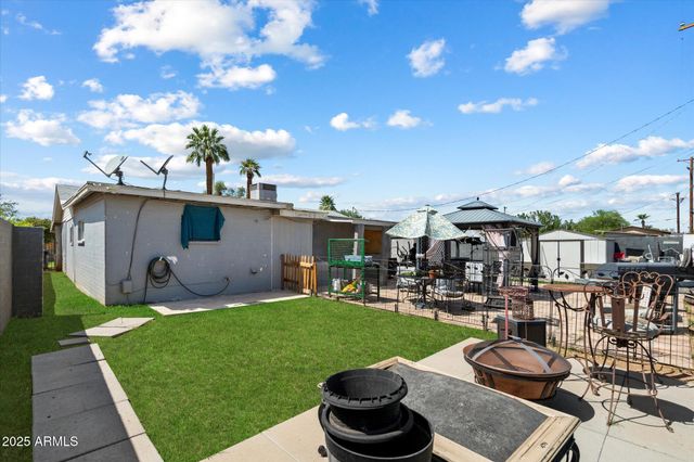 1225 N 33RD Street, Phoenix, AZ 85008