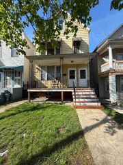 8328 S Baker Avenue, Chicago, IL 60617