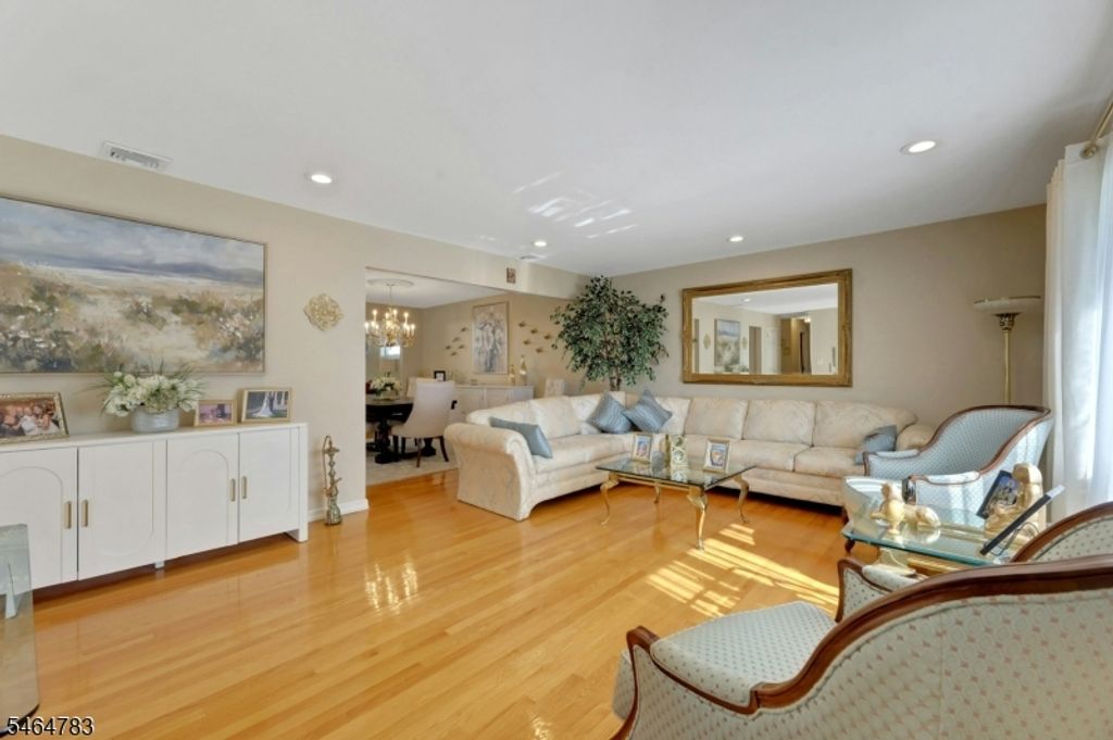 138 Barnert Ave, Totowa Boro, NJ 07512 — photo 4