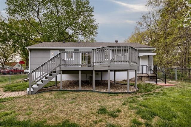 2747 N 52nd Street, Kansas City, KS 66104