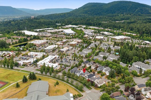 34833 SE Ridge Street, Snoqualmie, WA 98065