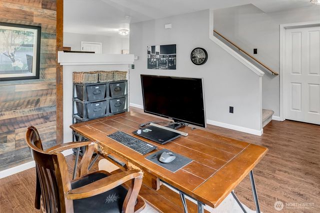 34833 SE Ridge Street, Snoqualmie, WA 98065