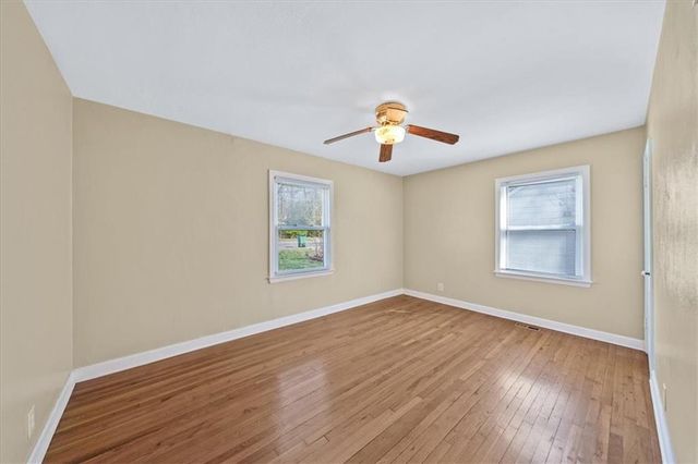 4924 Mission Road, Roeland Park, KS 66205