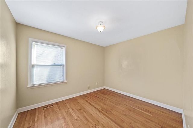 4924 Mission Road, Roeland Park, KS 66205