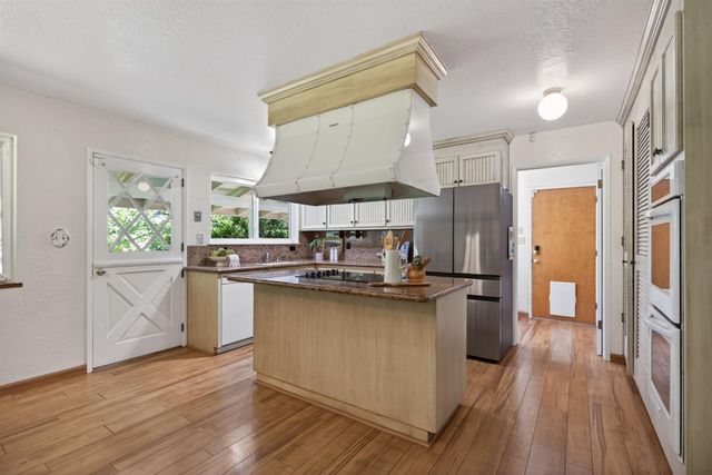 4617 Ringold Rd, Diamond Springs, CA 95619