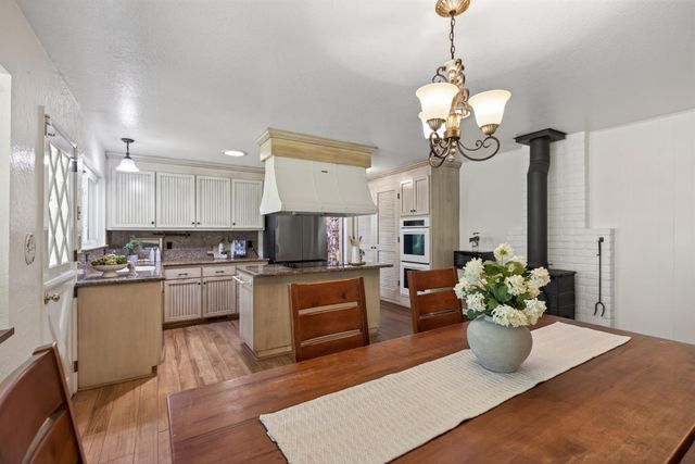4617 Ringold Rd, Diamond Springs, CA 95619