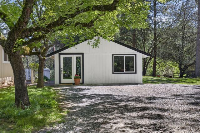 4617 Ringold Rd, Diamond Springs, CA 95619