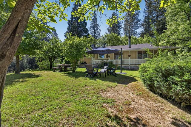 4617 Ringold Rd, Diamond Springs, CA 95619